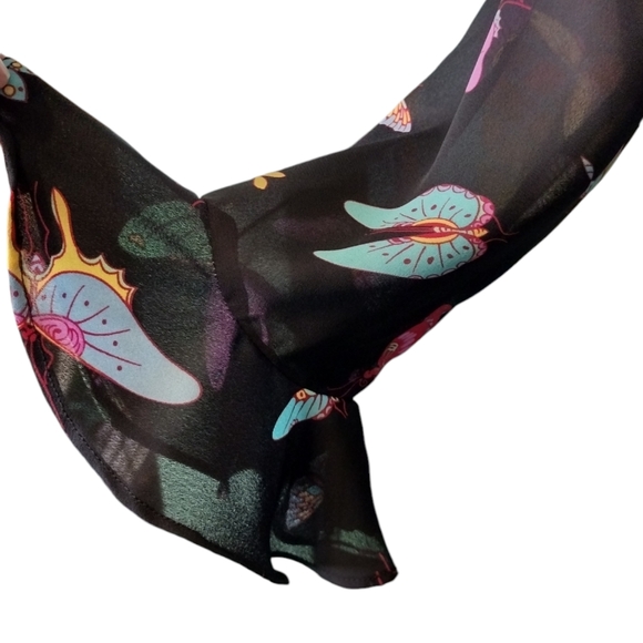 NWOT sheer butterfly blouse button up front closure size PM women's 3/4 sleeve - Picture 7 of 8